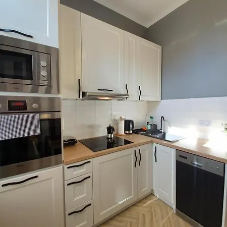 Apartment Dworcowa 100 M Do Pkp *