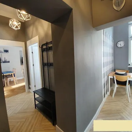 Dworcowa 100 M Do Pkp Apartment Kolobrzeg