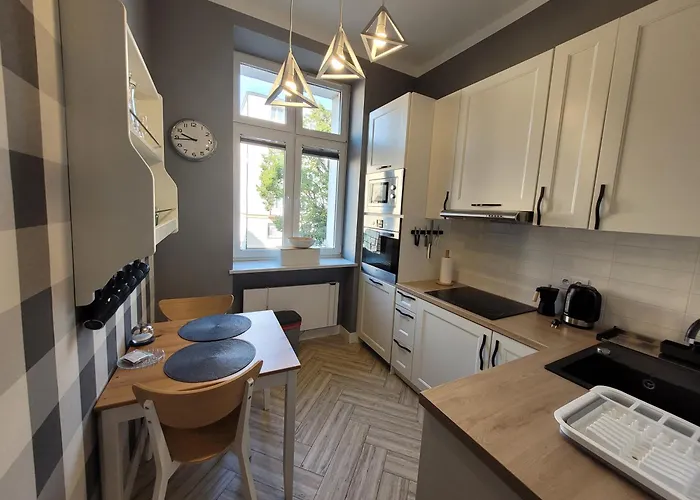 Apartment Dworcowa 100 M Do Pkp Kolobrzeg